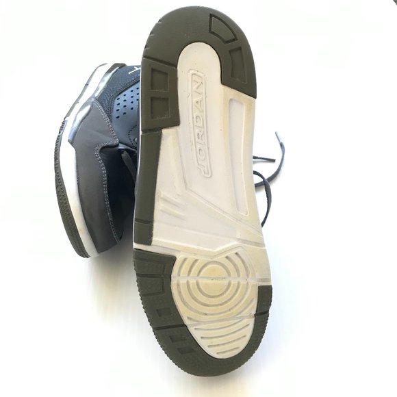 Boys' Jordan Flight SC 3 (PS) Shoe - Size 2.5 - Picture 6 of 8